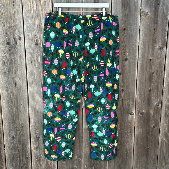 Hanna Andersson Adult Unisex Flannel PJ Set - Picture 9 of 16